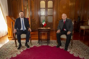 Mauricio Kuri y AMLO conmemoran el 105 Aniversario de la Constitución de 1917 2 Mauricio Kuri y AMLO conmemoran el 105 Aniversario de la Constitución de 1917