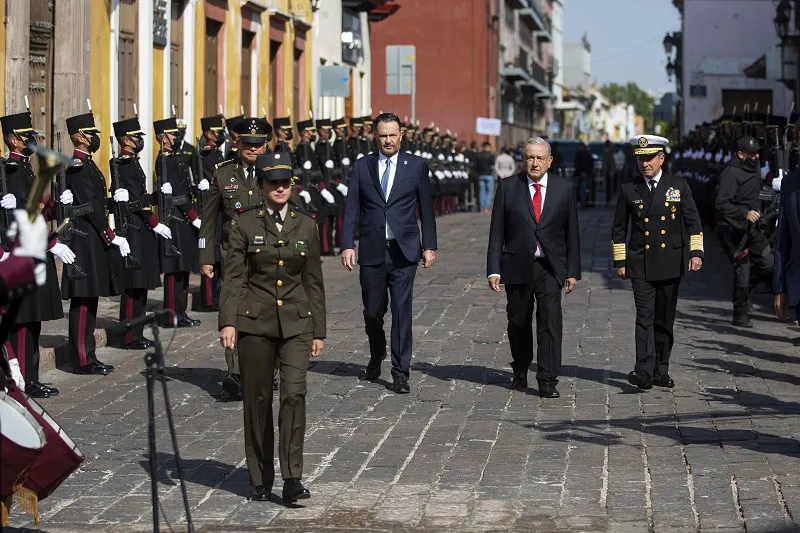 Mauricio Kuri y AMLO conmemoran el 105 Aniversario de la Constitucion de 1917 2