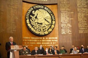 Mauricio Kuri y AMLO conmemoran el 105 Aniversario de la Constitución de 1917