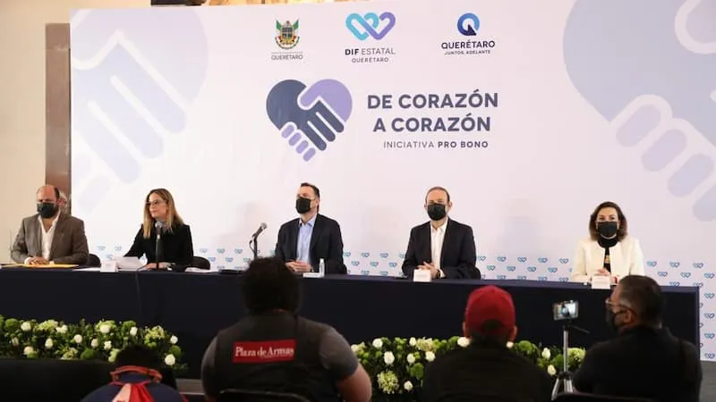 Presento DIF Estatal de Queretaro iniciativa de vinculacion De Corazon a Corazon 2