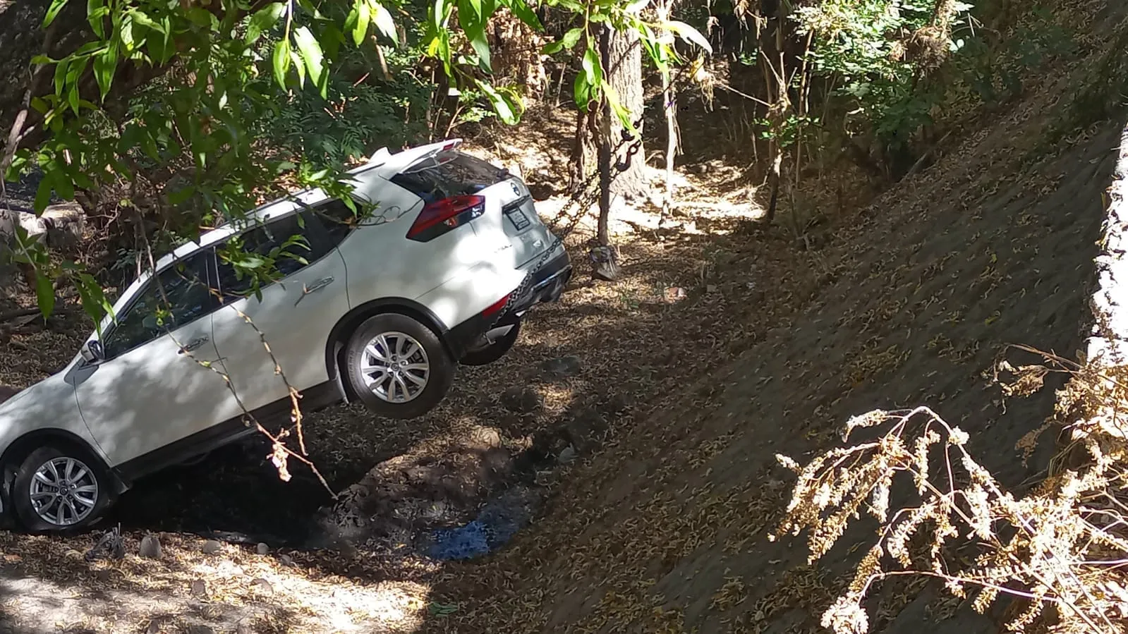 Aparatoso accidente en rivera del Rio