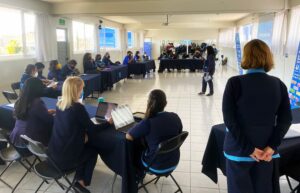 Aprendizaje de estudiantes; tarea compartida entre familia y escuela