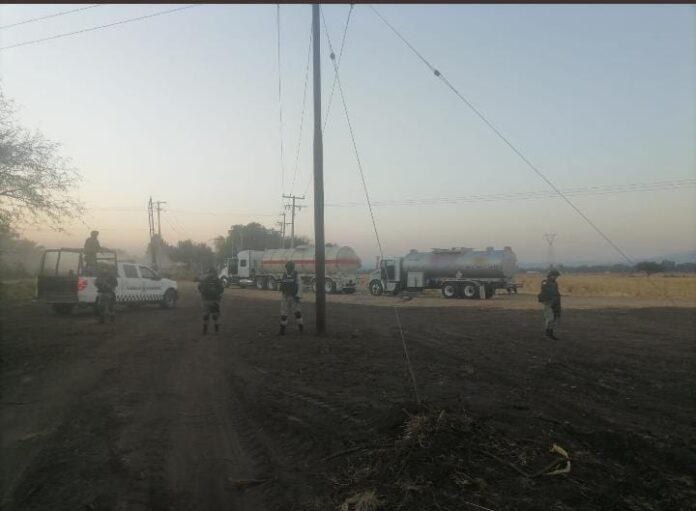Asegura Guardia nacional 30 mil hidrocarburo en SJR.