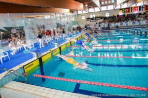 Atleta queretana destaca en evento internacional de paranatación