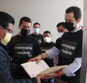 Diputado Paul Ospital presentó iniciativa de Ley de Paternidad