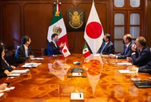 Mauricio Kuri recibe a embajador de Japon en Mexico