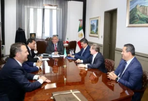 Mauricio Kuri se reune con Secretario de Gobernacion