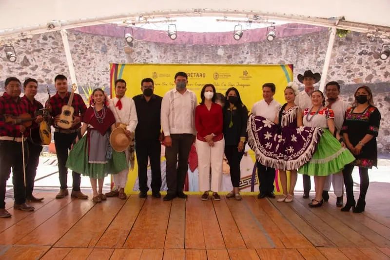 Presentan edicion 51 del Concurso Nacional de Baile de Huapango Huasteco en San Joaquin 1