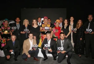 Reconocen a prestadores de servicios turisticos de Queretaro 1