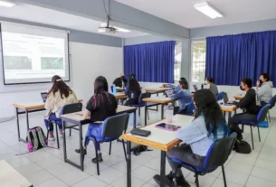 UAQ tendra clases precenciales al 100 por ciento este 25 de abril 3