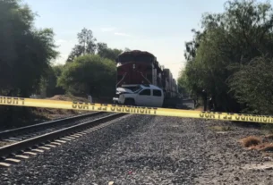 Un muerto en accidente de camioneta contra tren