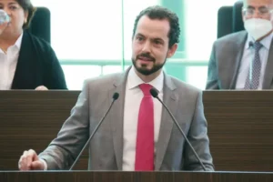 Aprueban iniciativa similar a la del diputado Paul Ospital, en materia de violencia de genero
