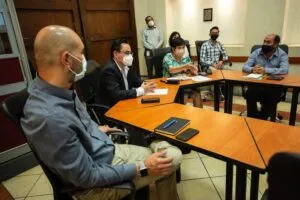 Aprueban recomendaciones para usar cubrebocas en situaciones de mayor riesgo en Querétaro