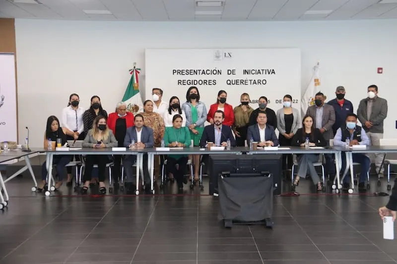 Diputado Paul Ospital propone llevar sesiones de Cabildo a plataformas digitales