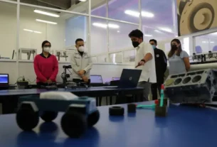 Directivos de Toyota realizaron una visita a instalaciones de la UPQ 2