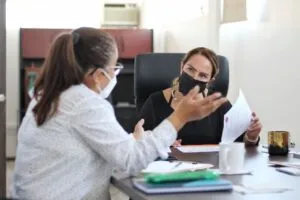 Instituto Queretano de las Mujeres mantiene atención psicológica y jurídica