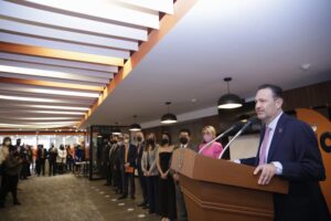 Mauricio Kuri inauguró oficinas de empresa Ria México en Querétaro