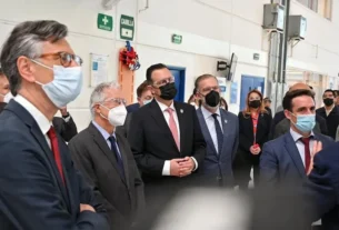 Mauricio Kuri visito plantas Aero Composites y Aircraft Engines Services de Grupo Safran 1