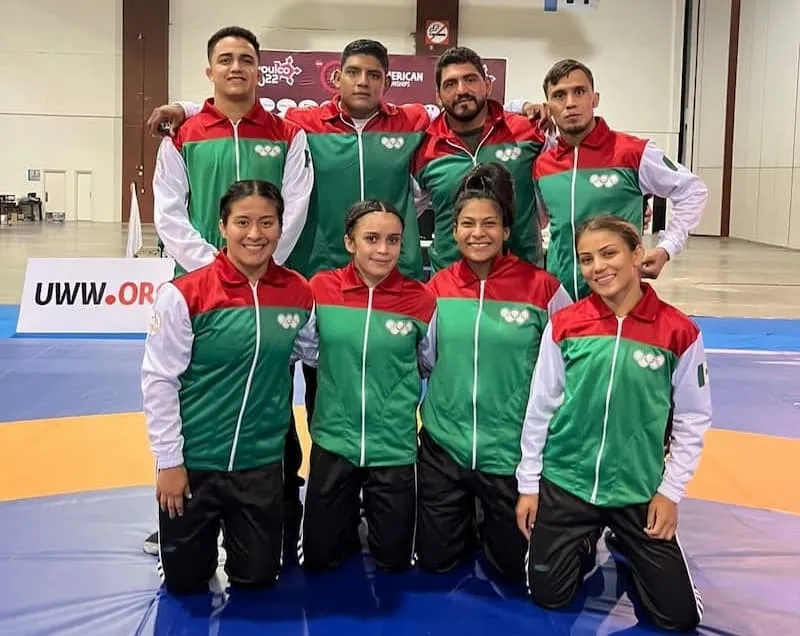 Luchadores queretanos sumaron 5 medallas en el Campeonato Panamericano 1