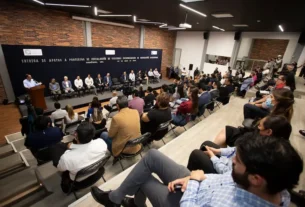 Mauricio Kuri refrenda compromiso con medio ambiente y descarbonizacion de industria queretana 3