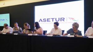 Querétaro firma convenios en materia de turismo durante Tianguis Turístico Acapulco 2022