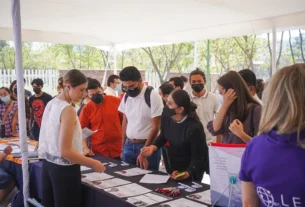 Realizan la expo Estudia y Trabaja en el Extranjero en Queretaro 2