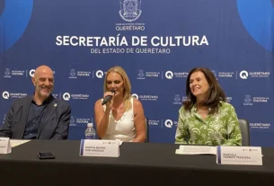 Realizaran subasta de arte contra el cancer de mama en Queretaro 2