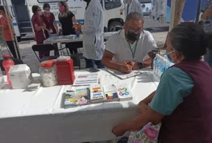 SESEQ participa en Caravana de la Salud en el municipio de Queretaro 2