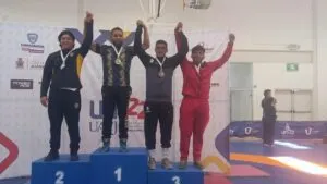 Atleta de UPQ obtiene bronce en lucha estilo libre en el CONDDE