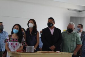 Autoridades federales y estatales de cultura visitaron CERESOS de Querétaro