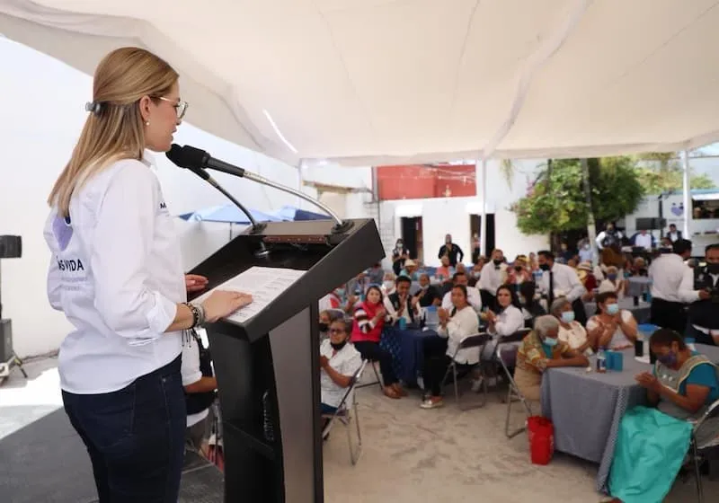 DIF Estatal inica programa Mas Vida para adultos mayores en Queretaro 2