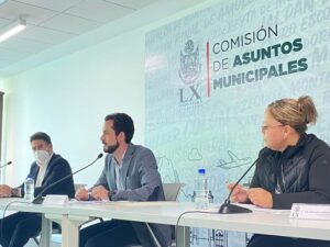 Diputado Paul Ospital pide no dejar iniciativas pendientes antes de salir de vacaciones