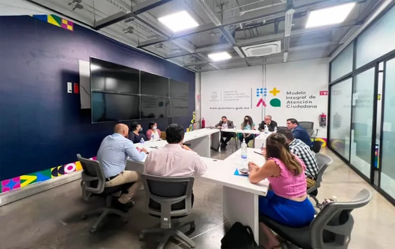 Gobierno de Queretaro brinda apoyo a menor que sufrio bullying en Telesecundaria