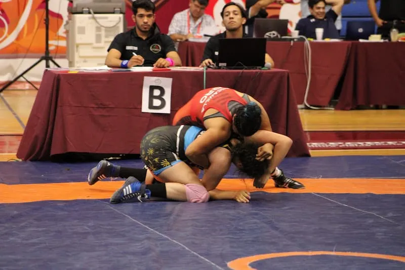 Luchadores queretanos obtienen 13 medallas en primera fase de Nacionales CONADE 2