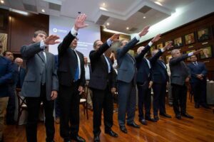 Mauricio Kuri encabeza toma de protesta del Consejo de Valuadores del Estado de Querétaro