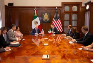 Mauricio Kuri se reune con Kenneth Lee Salazar embajador de Estados Unidos en Mexico 1