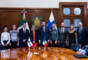 Mauricio Kuri se reune con delegacion diplomatica de Finlandia 2