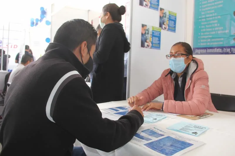 Promoveran mil 800 vacantes en 2da Feria Estatal de Empleo en Queretaro 1