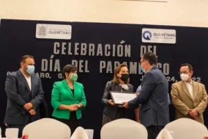 Reconocen labor de paramédicos queretanos en su día
