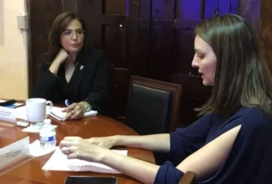SEDEQ asiste a mesa de trabajo en el Congreso Local 2