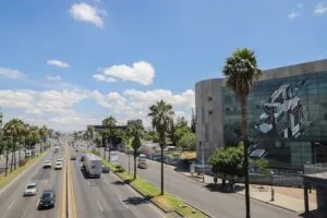 Sin cambios de actividades en UAQ por obras en Av. 5 de Febrero