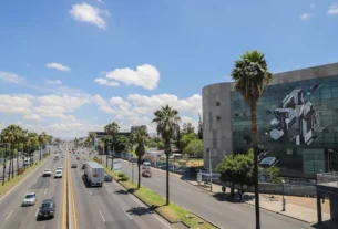 Sin cambios de actividades en UAQ por obras en Av. 5 de Febrero