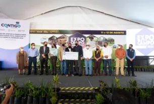 Entregan apoyos para productores agropecuarios de El Marques por 17 mdp 1