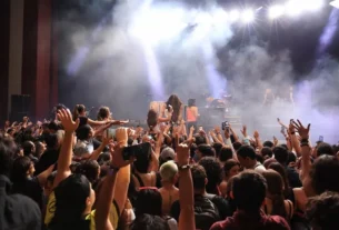 Finaliza Festival SEJUVE con la presentacion de Moderatto 2