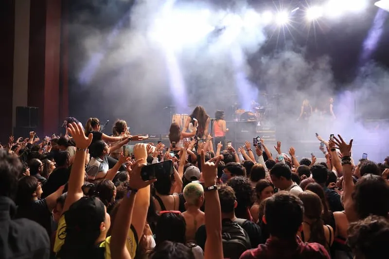 Finaliza Festival SEJUVE con la presentacion de Moderatto 2