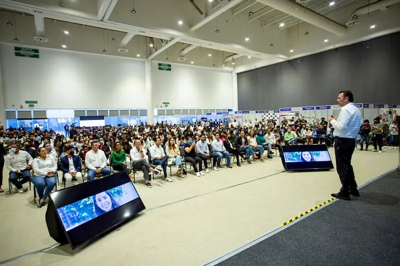 Gobernador Mauricio Kuri encabezo arranque del Voluntariado Contigo en Queretaro 2