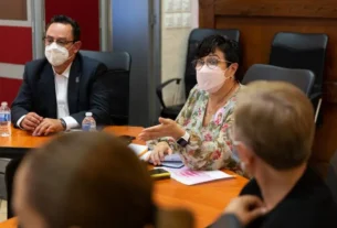 Llaman a mantener arriba la guardia ante descenso en contagios por COVID en Queretaro 2