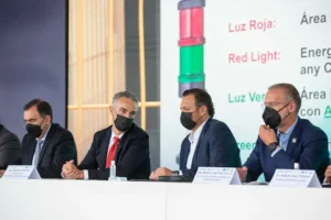 Mauricio Kuri asiste a inauguración del Parque de Energía Descentralizada de la planta Siemens 3 Mauricio Kuri asiste a inauguración del Parque de Energía Descentralizada de la planta Siemens