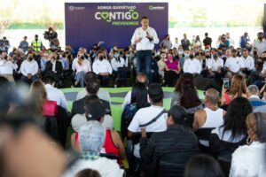 Mauricio Kuri asistió a presentación de Somos Querétaro, Contigo Prevenimos