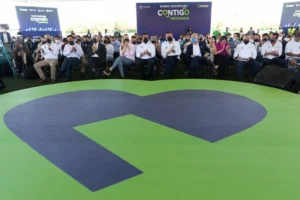 Mauricio Kuri asistió a presentación de Somos Querétaro, Contigo Prevenimos 9 Mauricio Kuri asistió a presentación de Somos Querétaro, Contigo Prevenimos